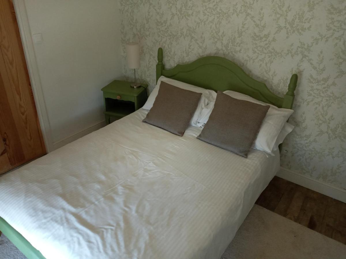 Chez Gondat Chambre D'Hotes Saint-Martial-sur-Isop Luaran gambar