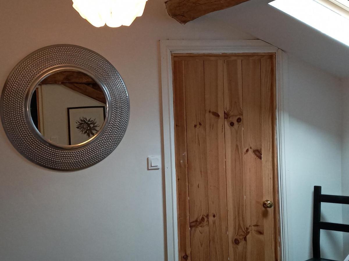 Chez Gondat Chambre D'Hotes Saint-Martial-sur-Isop Luaran gambar