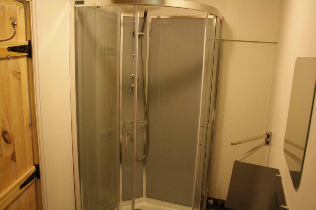 Chez Gondat Chambre D'Hotes Saint-Martial-sur-Isop Luaran gambar